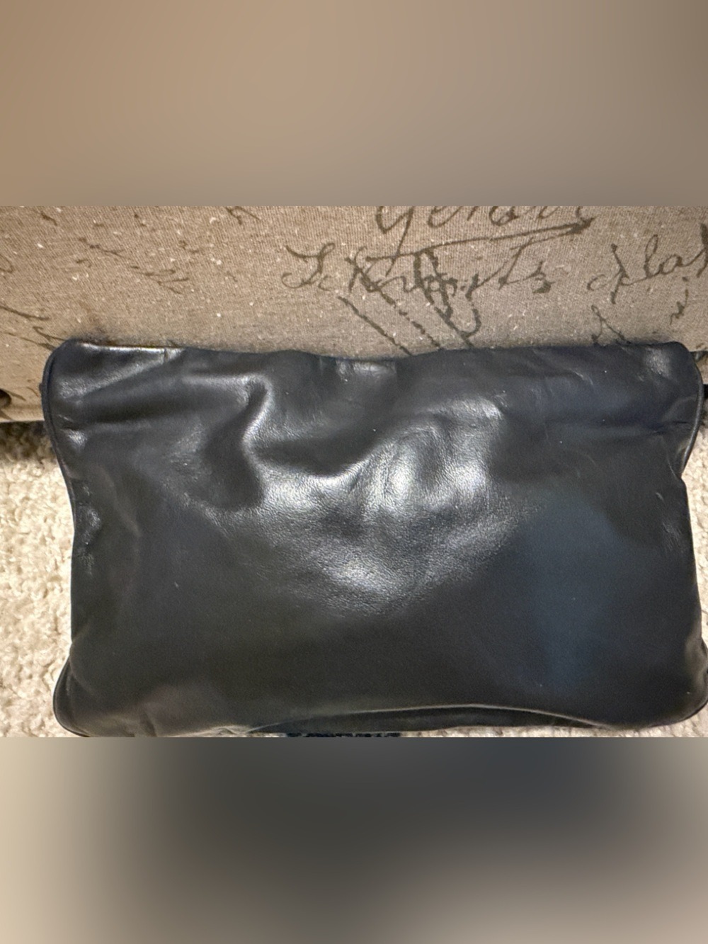 Vintage Anne Klein Black Leather Clutch Envelope Pouch Goldtone pull Chic Y2K - Picture 7 of 15